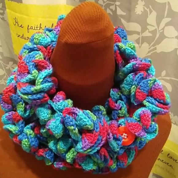 Infinity Ruffled Scarf - Picture 3 of 3